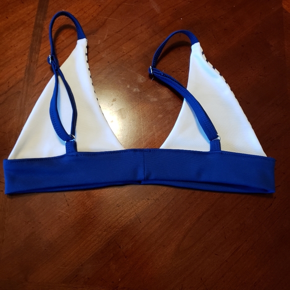 ⭐Reel Skipper Reversible Bikini Top Sz XS - Picture 3 of 3